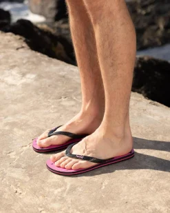 Voyage Thongs