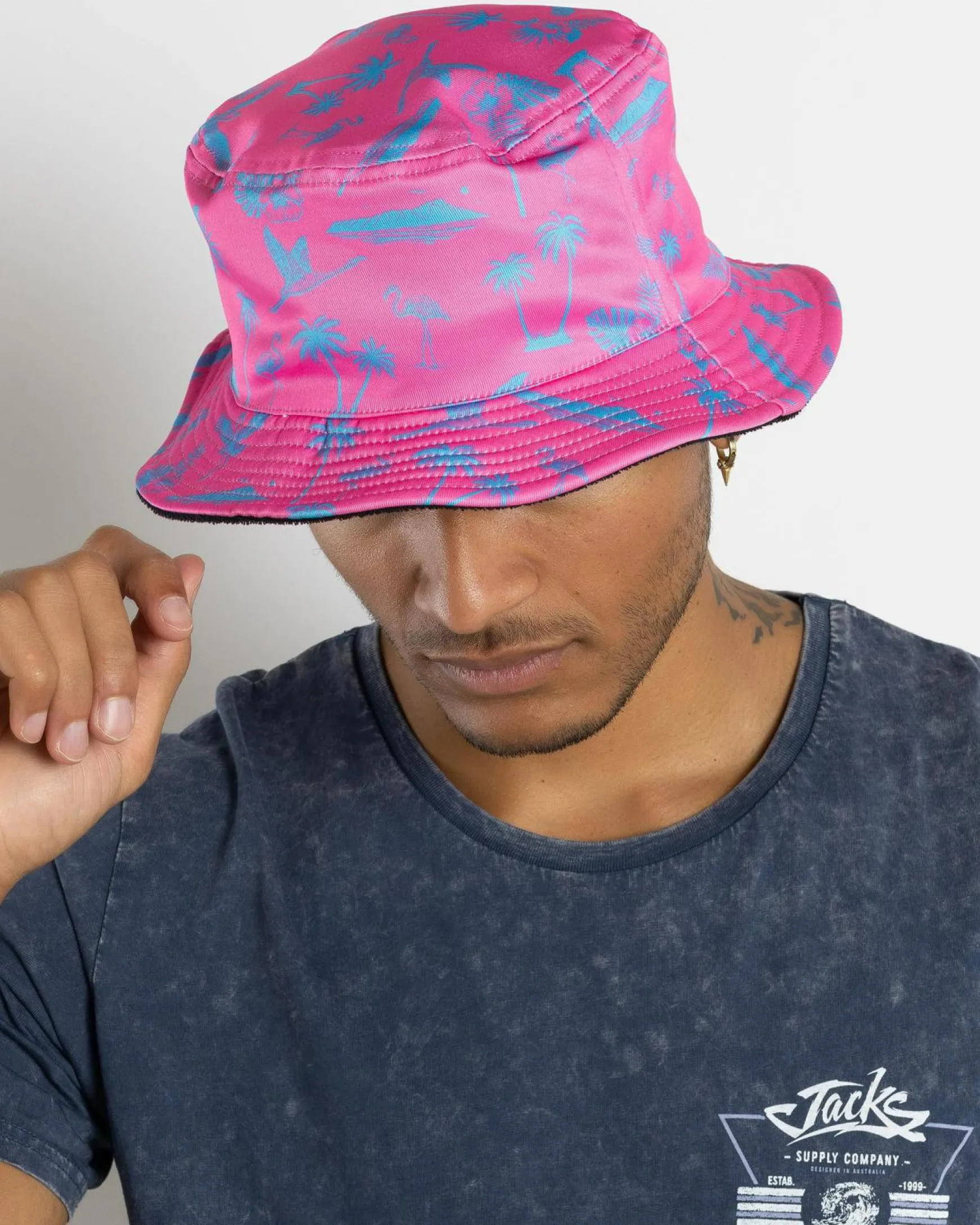 Wayfinder Bucket Hat