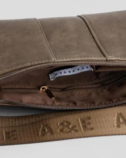 Willow Hand Bag
