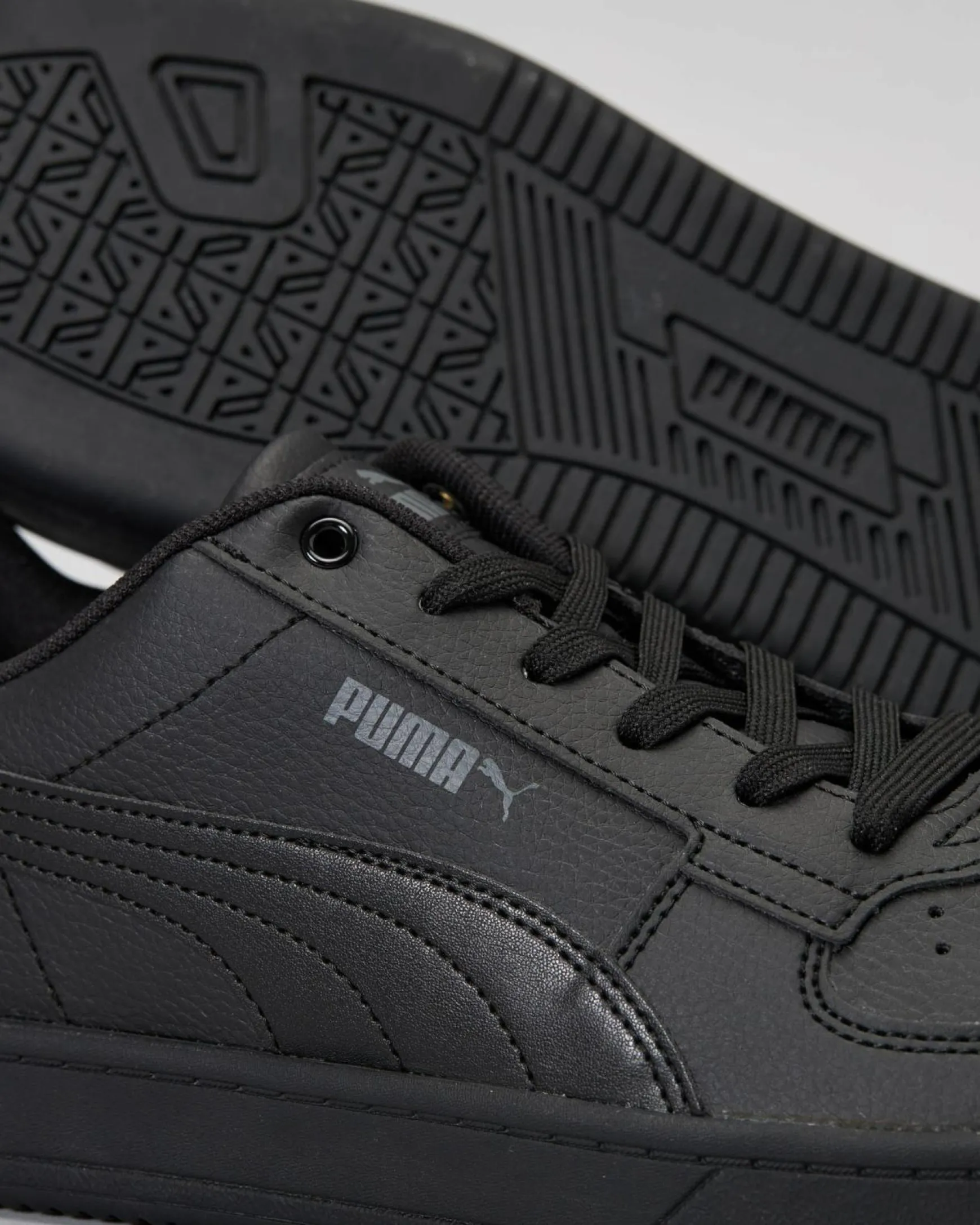 Womens Caven 2.0 Shoes