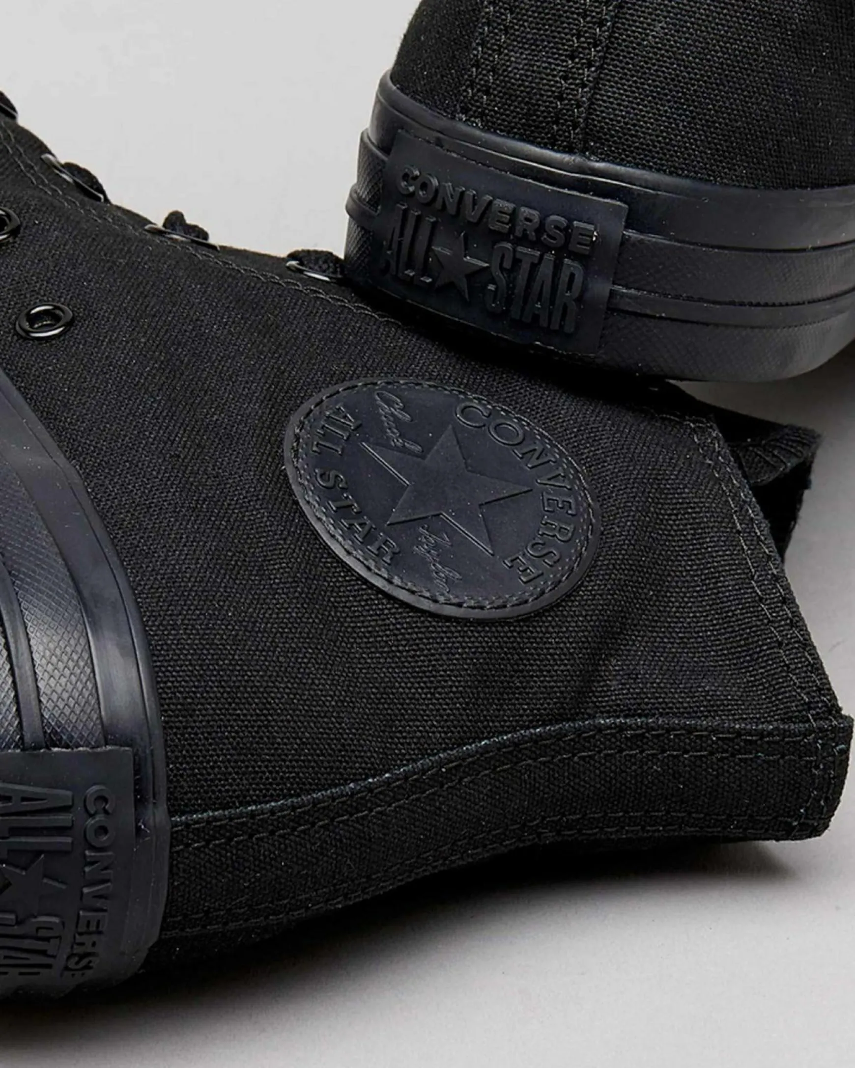 Womens Chuck Taylor Hi-Top Shoes