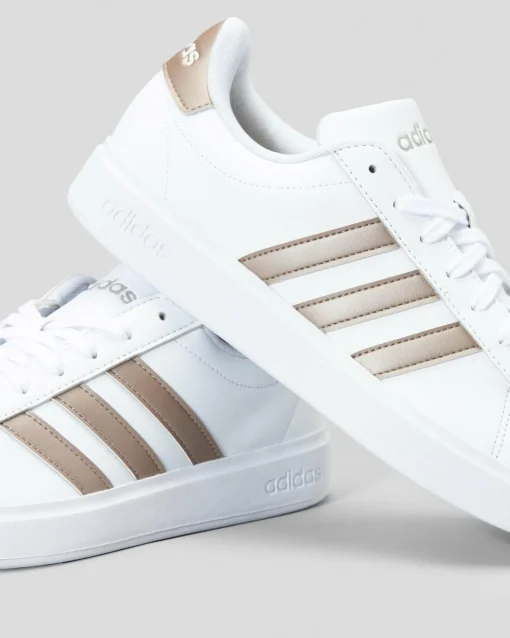 Womens Grand Court Shoes