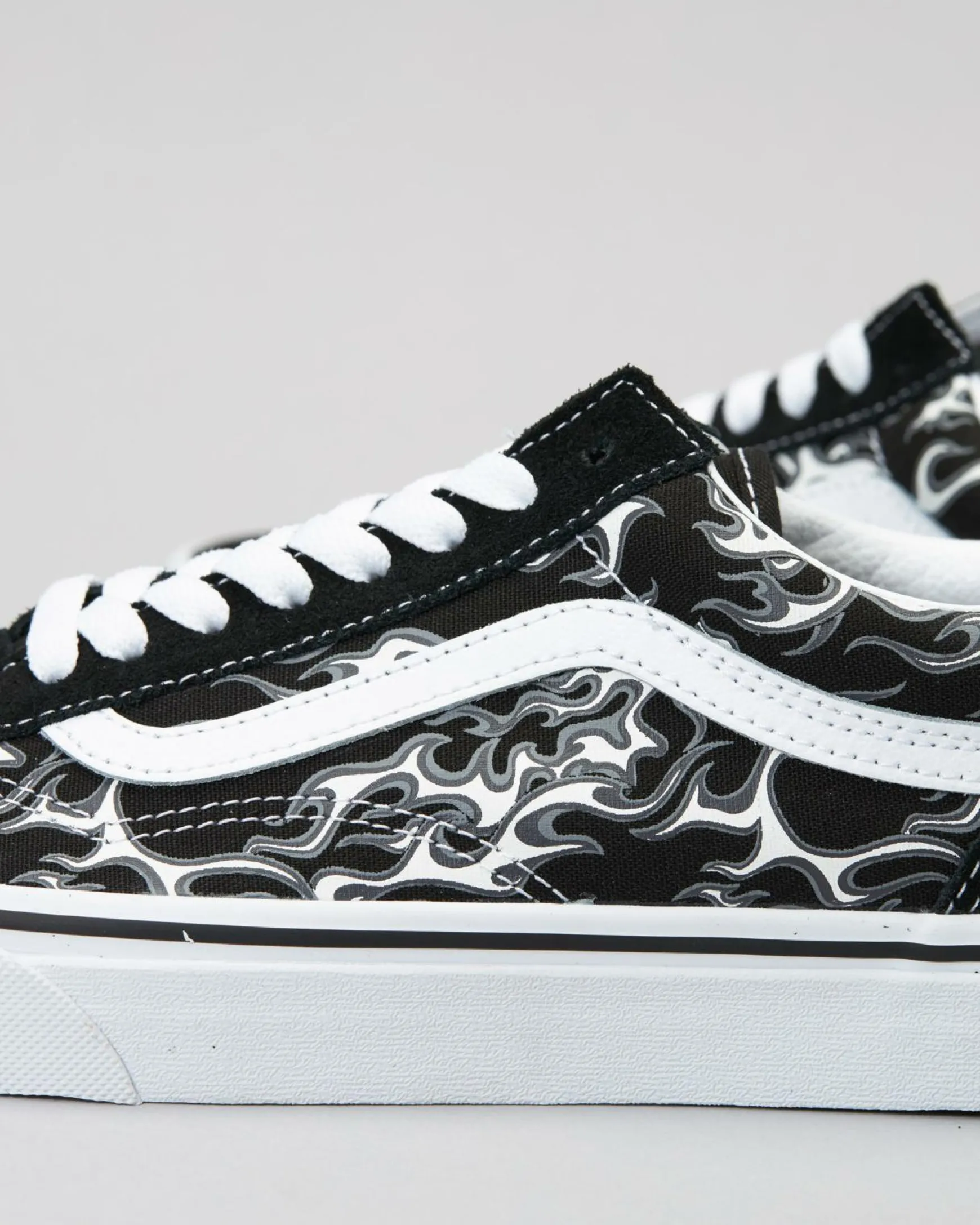 Womens Old Skool Shoes