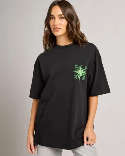 Women's Thorn Street T-Shirt