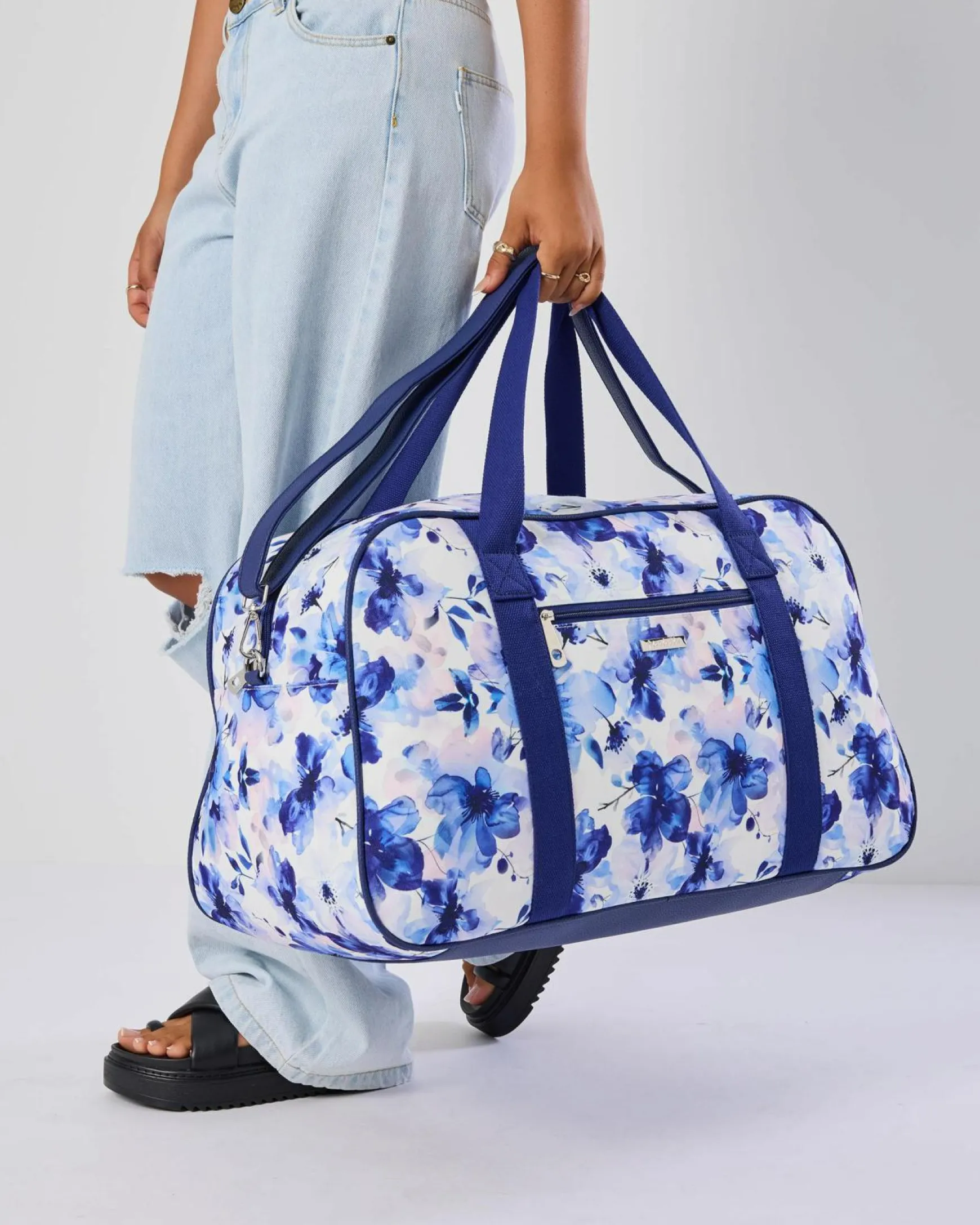 Zoe Travel Bag